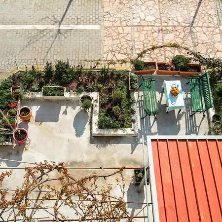 Apartamento Zois Studio 9 *